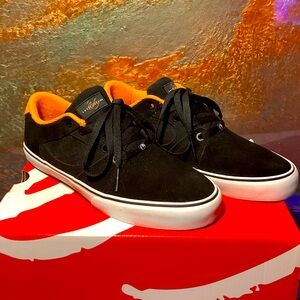 És skate shoe